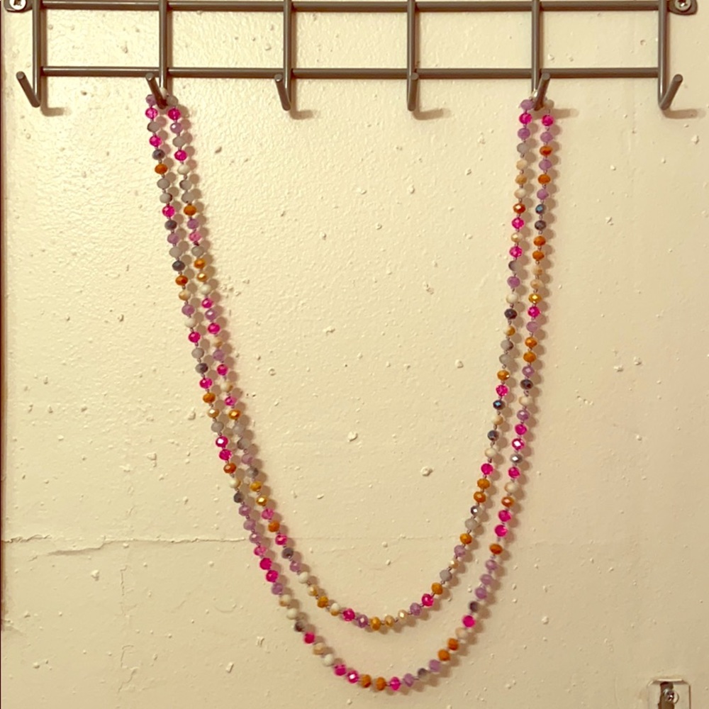 Multi colored pink bead necklace